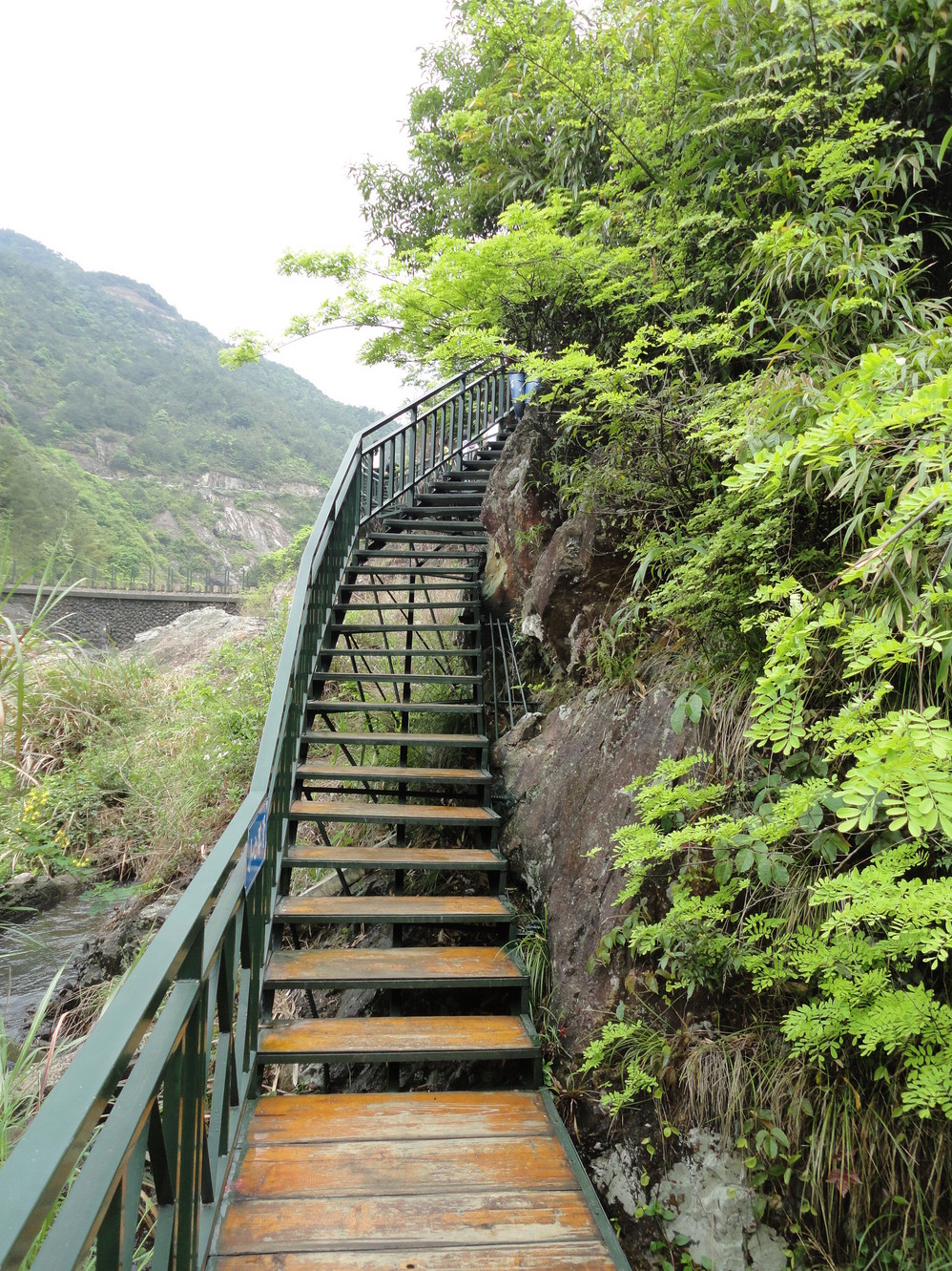 浙江省旅游 苍南旅游攻略 温州苍南碗窑古村落半日游  精致的石雕