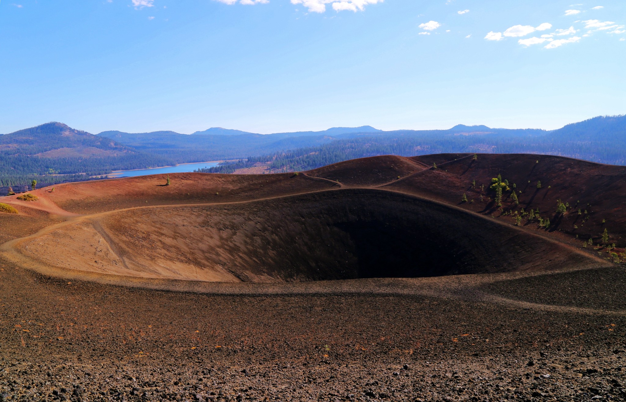 拉森火山国家公园