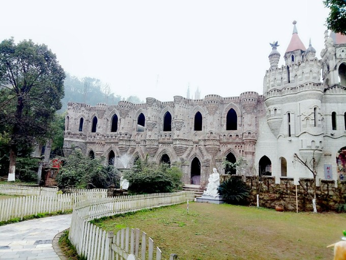 重庆华生园梦幻城堡图片