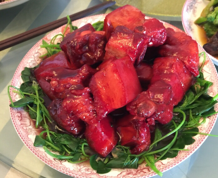 我家消费有多少手抄报_陆稿荐人均消费多少(3)