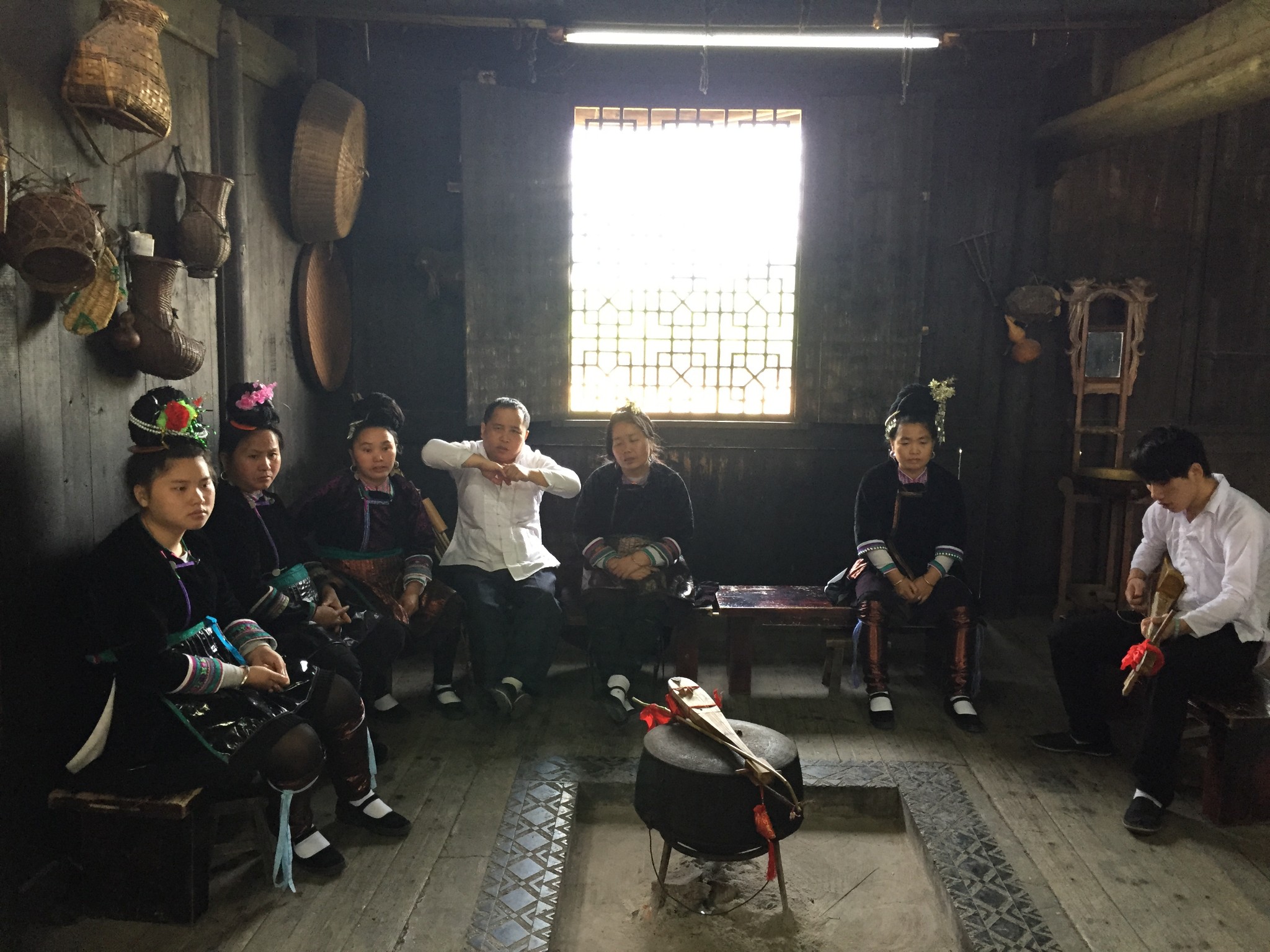 西游记1~8回精彩语句,并用中文翻译-西游记的