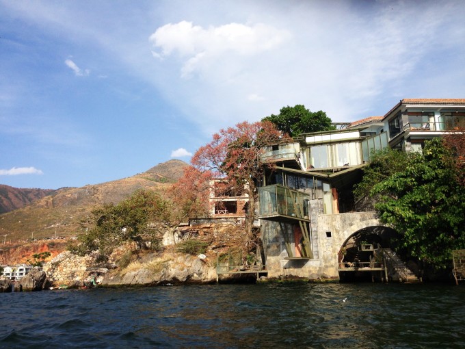 云南旅游景点攻略自由行 wKgBpVXDHOSAXwCTAA13FvtH7jM42.jpeg?imageView2%2F2%2Fw%2F680%2Fq%2F90