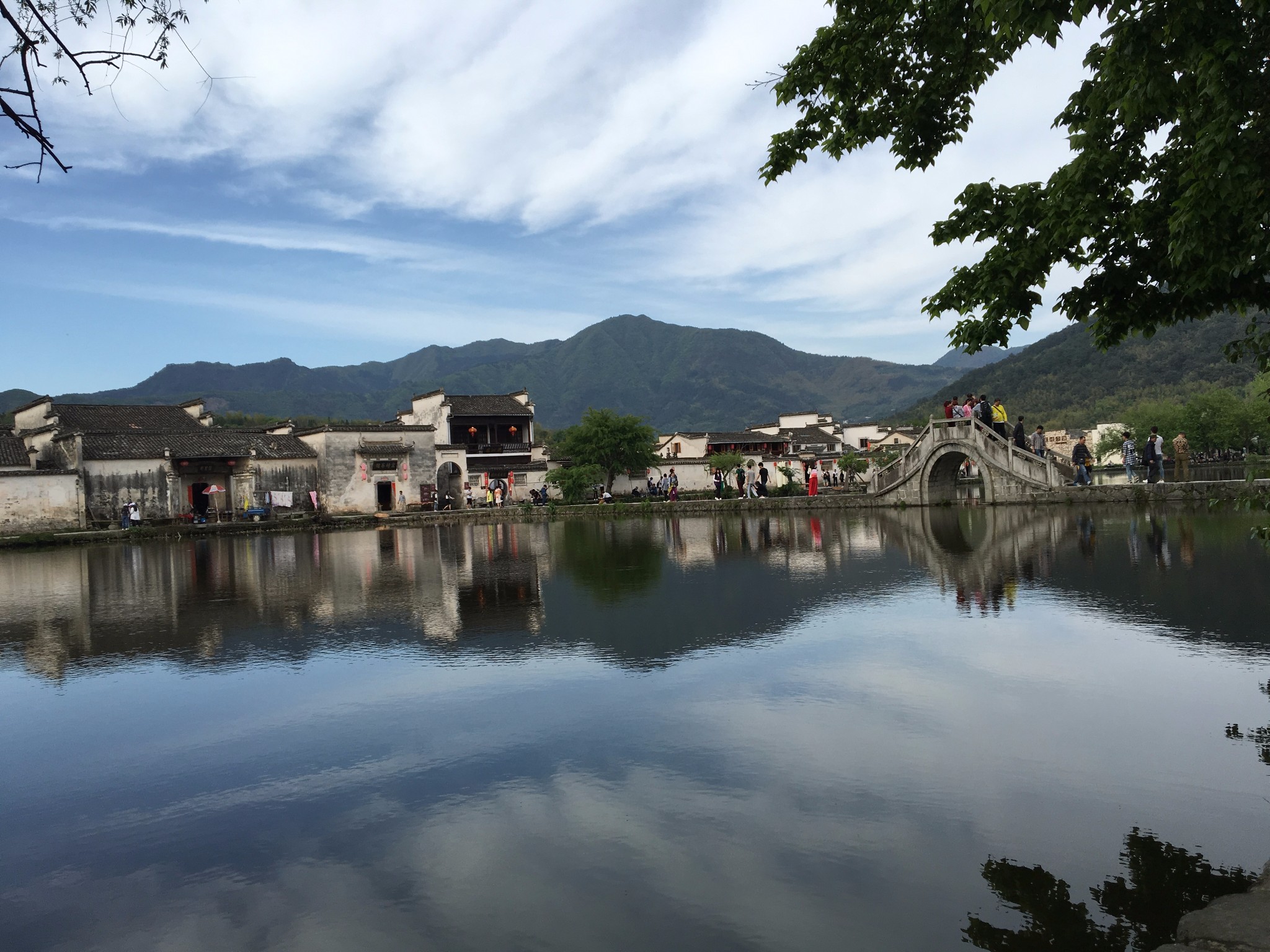 壮美黄山遇见自带美图宏村