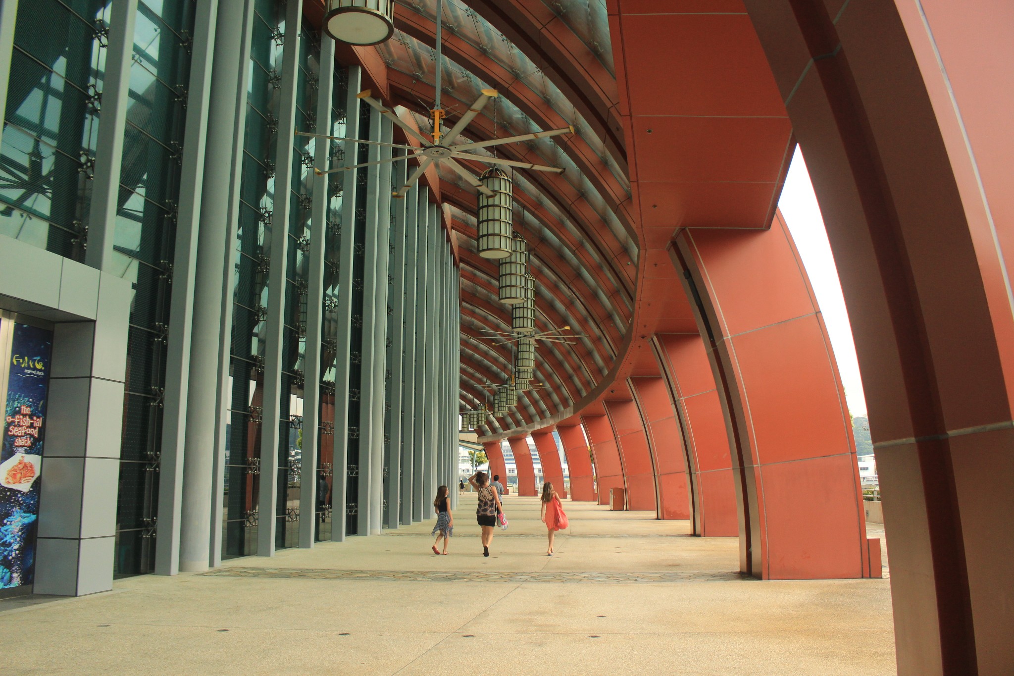 新加坡酒店_新加坡旅游景点_新加坡收入消费(2)