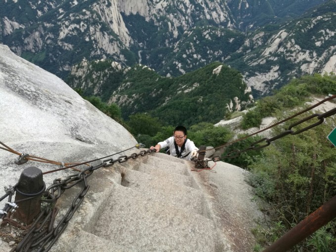 华山极high两日行