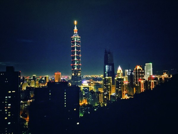 现在怎么去台北 wKgBs1ftCHCAJXvUABLJsNcJCnk31.jpeg?imageView2%2F2%2Fw%2F600%2Fh%2F600%2Fq%2F90