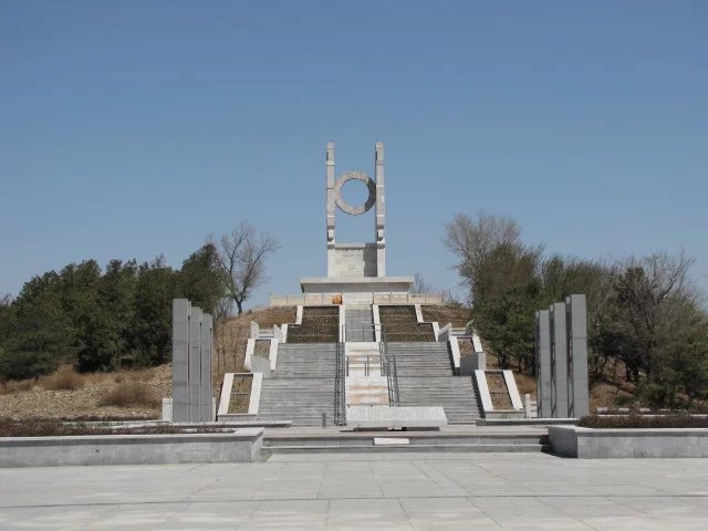 黑山阻击战纪念馆                          