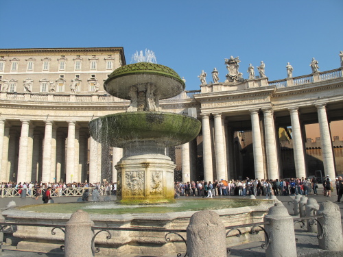 梵蒂冈地图_梵蒂冈 收入来源(2)