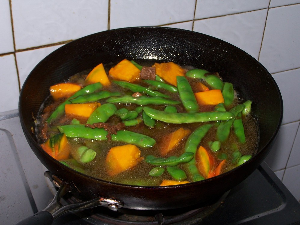 正宗东北菜--窝瓜炖豆角