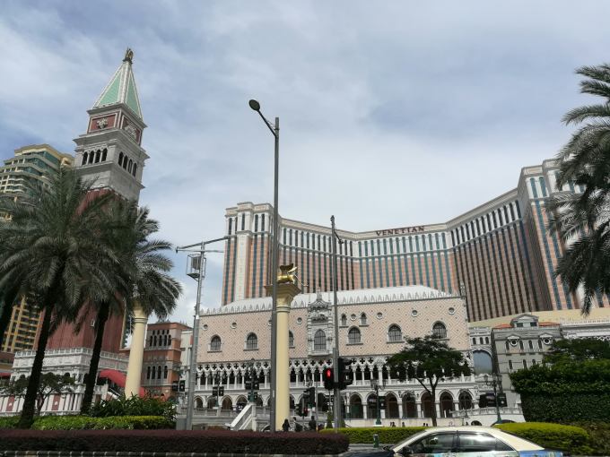 哪些东西不能带进澳门 wKgBZ1lxiJOAVGm4AAv7dZKAmEM76.jpeg?imageView2%2F2%2Fw%2F680%2Fq%2F90%7Cimageslim