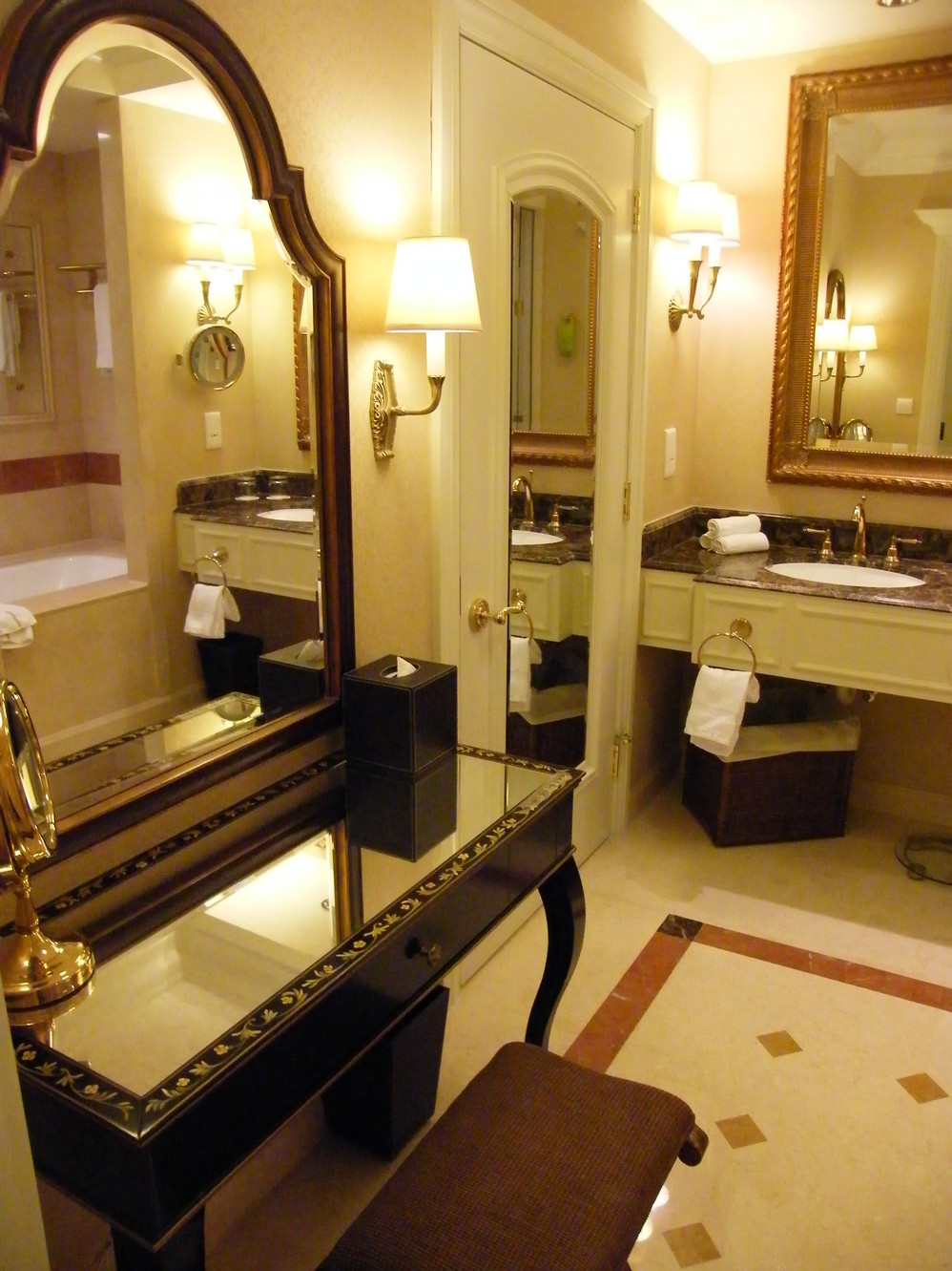 性交易gdp_加州3300按摩院收入超 8亿 违法交易偷运妇女卖淫...(3)