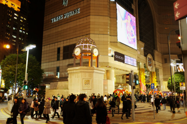 为什么那么多人去香港旅游 wKgBjE8ZbdXr5gZ4AANr9HJ5aZw04.jpeg?imageView2%2F2%2Fw%2F600%2Fq%2F90