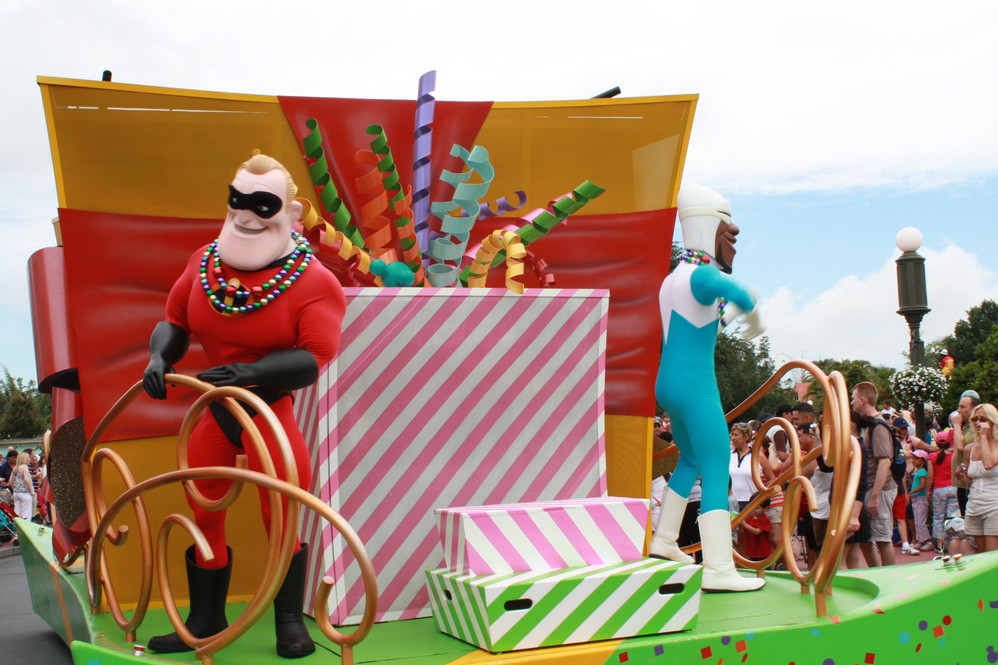 奥兰多迪士尼_奥兰多迪士尼收入(2)