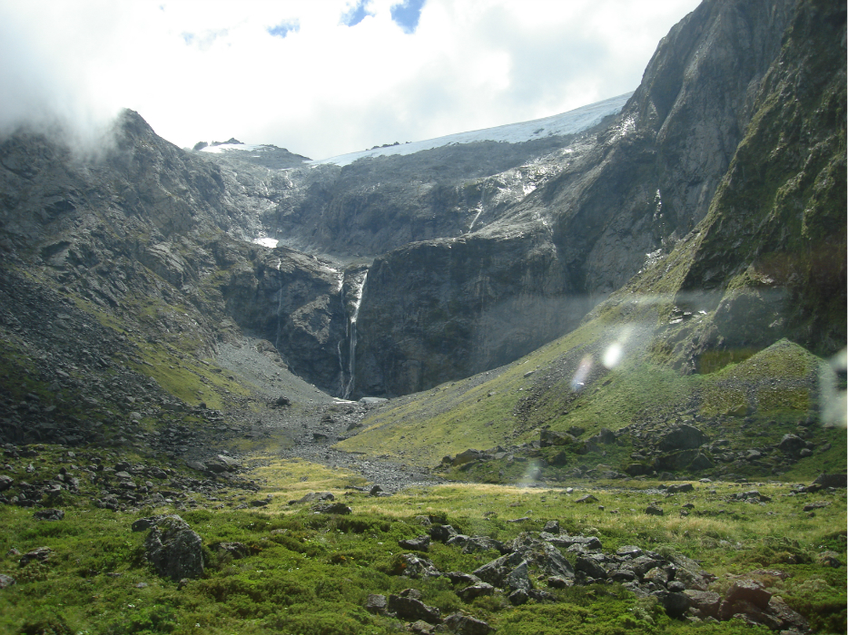 wKgB4lI4TMeAFSn-AA85_hbIopg47.jpeg?imageView2%2F2%2Fw%2F600%2Fq%2F90