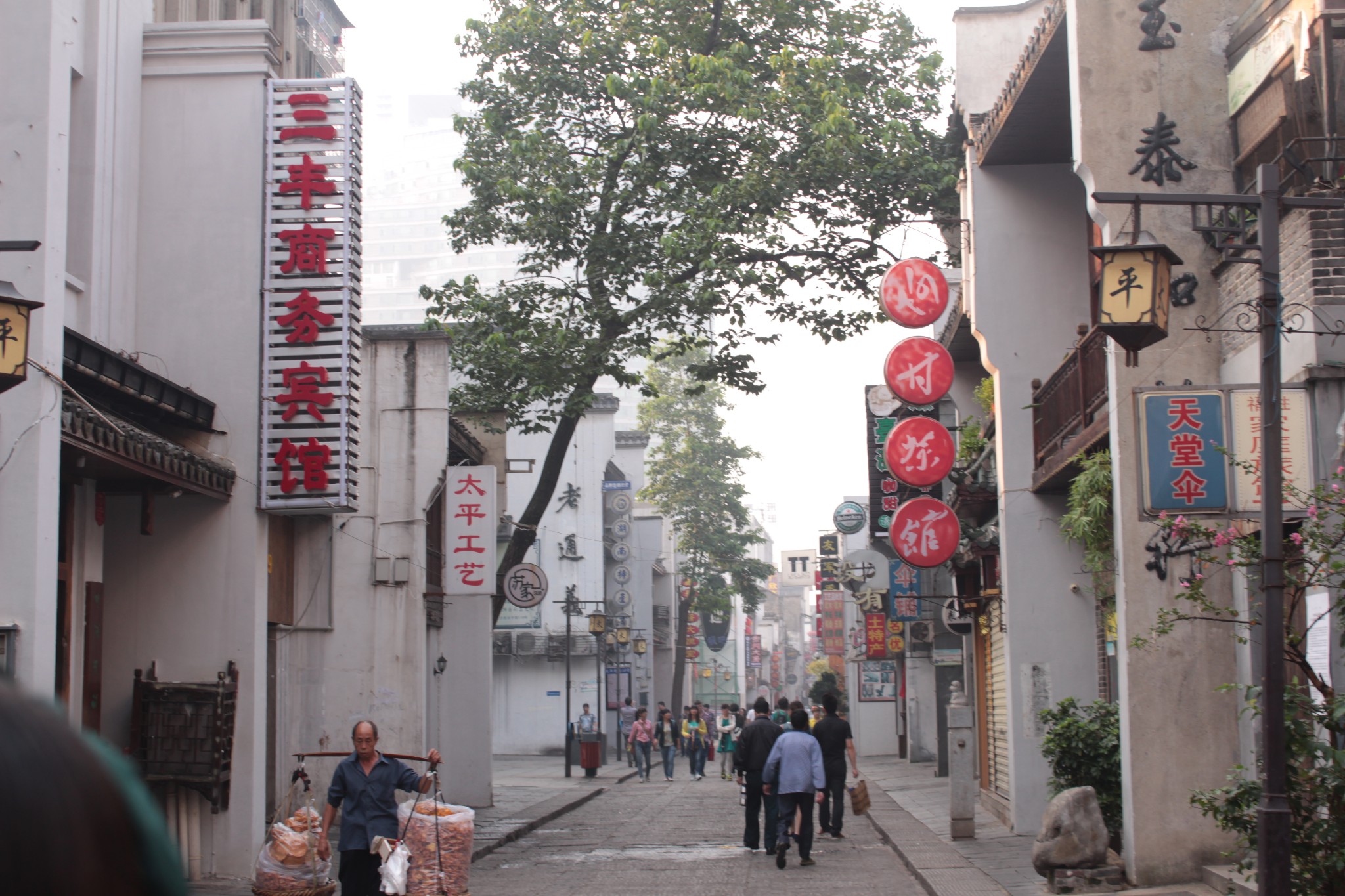 藤县太平街常往多少人口_藤县太平街(3)