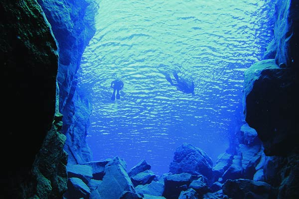 wKgB6lO5ZDCAMty9AADGbognnG839.jpeg?imageView2%2F2%2Fw%2F600%2Fq%2F90