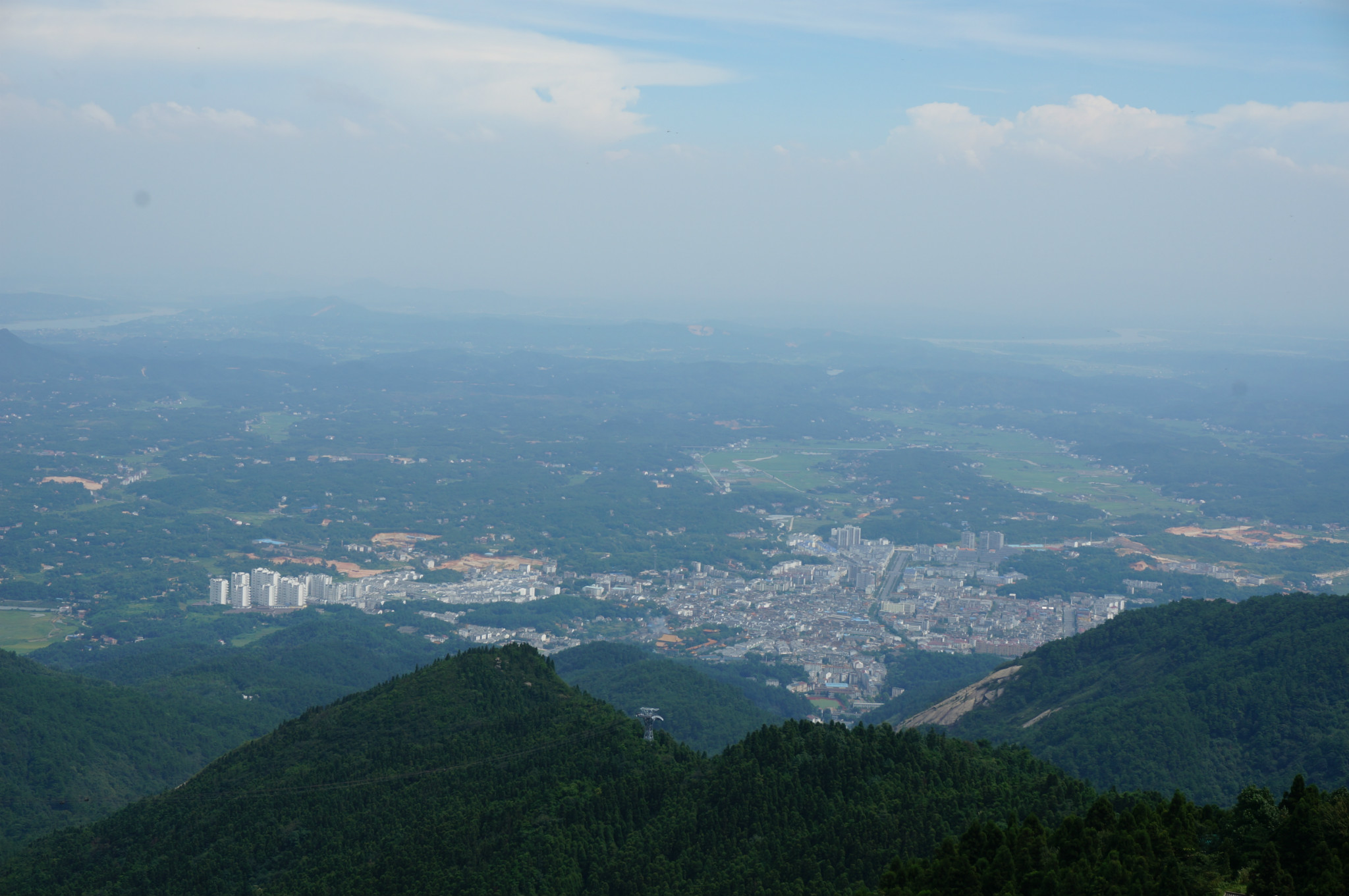 衡山县有多少人口_衡山,一个人的南岳衡山