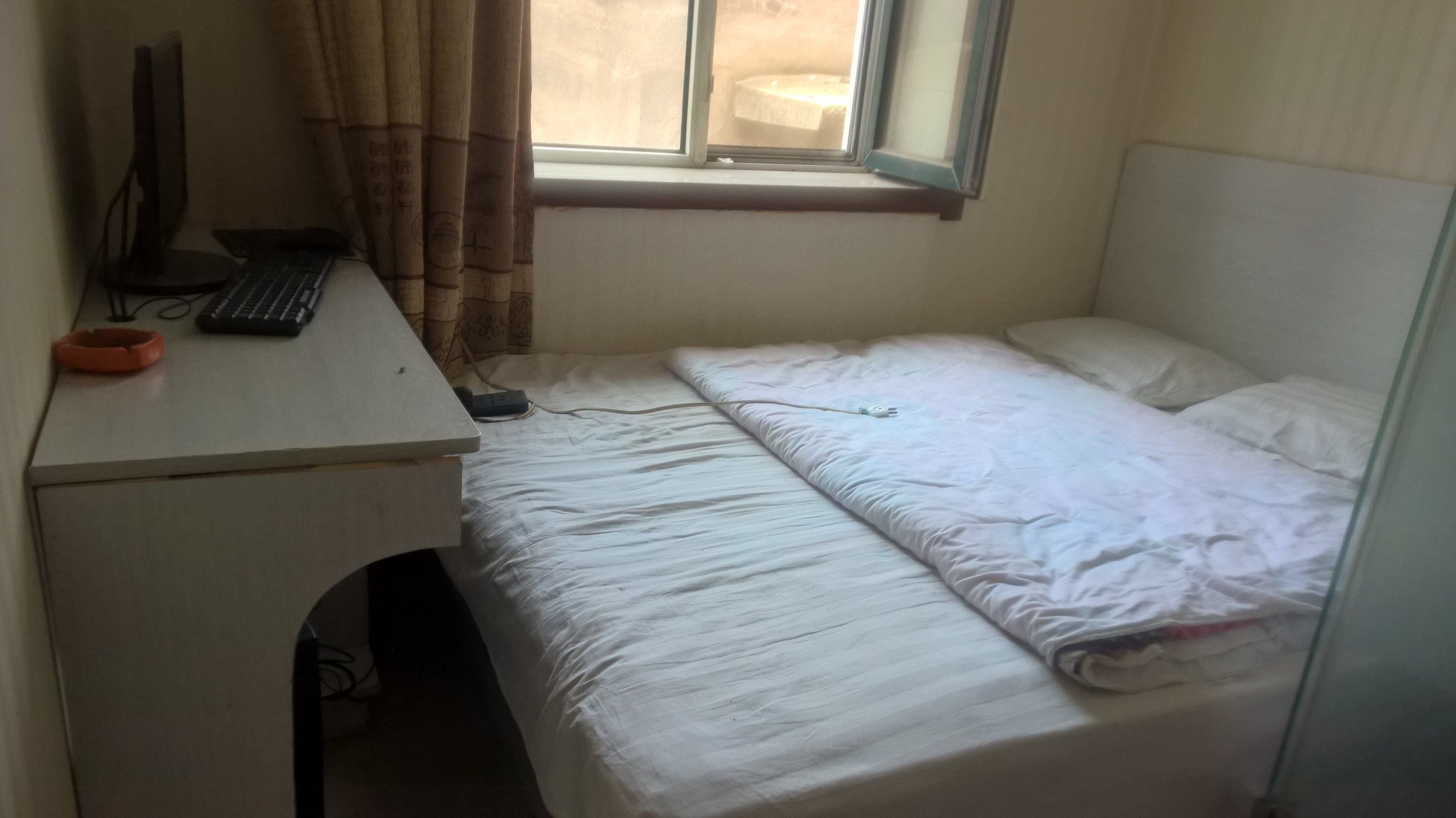 宾县假日旅馆