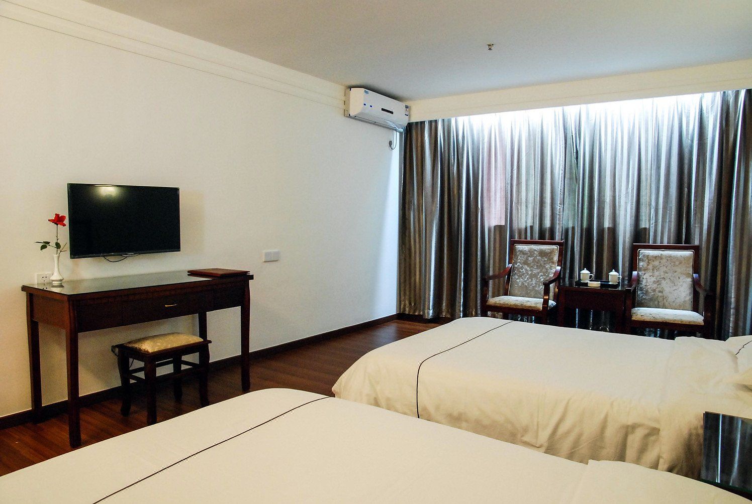 东莞凯利酒店石龙金沙湾购物广场店