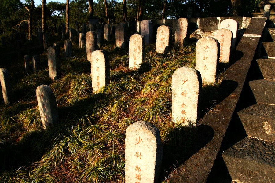 纪念血洒滇西大地的抗日远征军勇士而建的爱国主义教基地【国殇墓园】