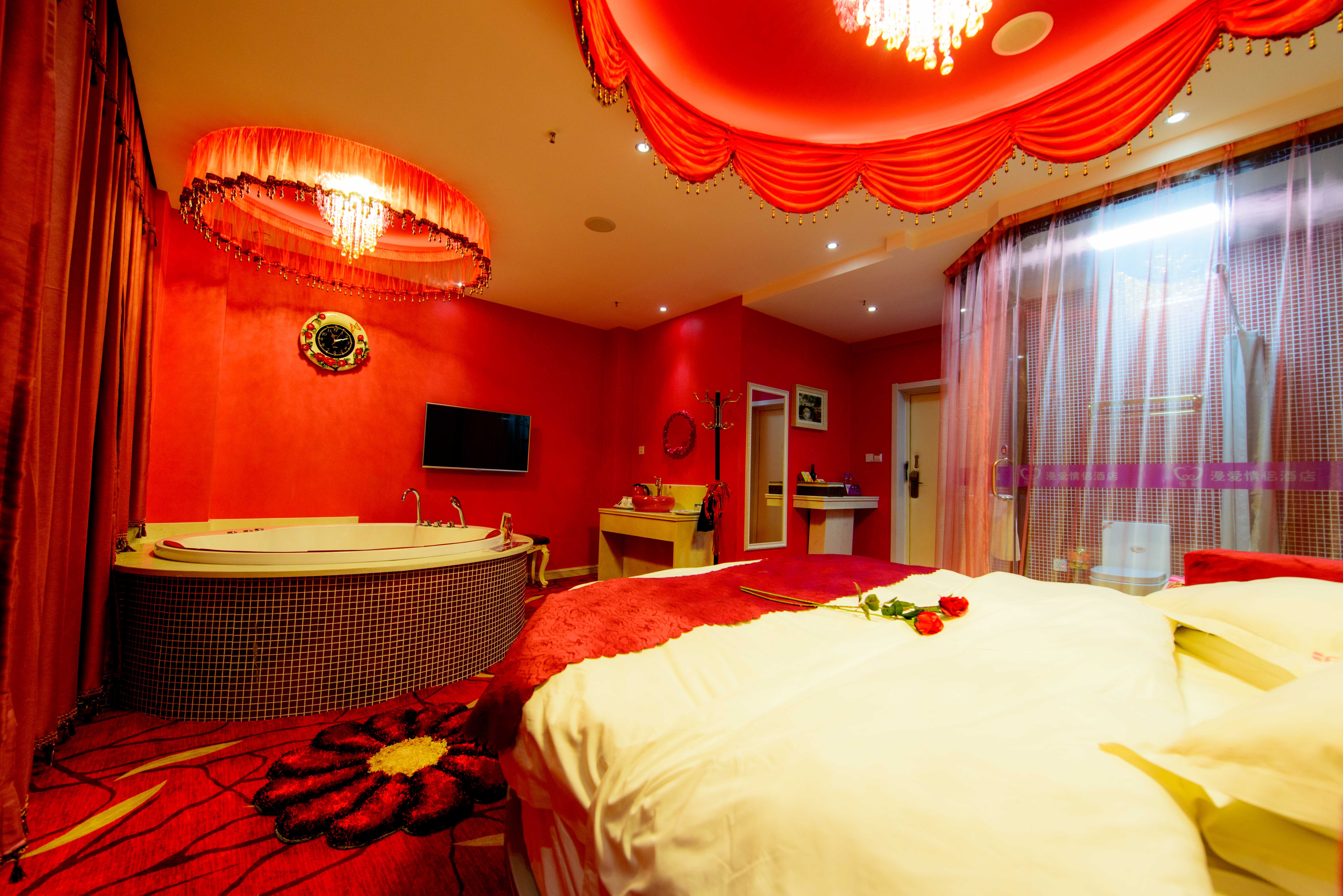 哈尔滨漫爱情侣酒店